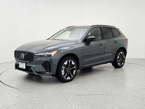New 2026 Volvo XC60 B5 Plus w/ Climate Package AWD/4WD image 2