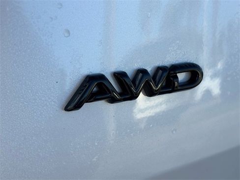 Used 2024 Toyota Grand Highlander Limited image 19