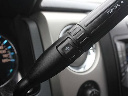 Used 2013 Ford F150 XLT w/ Luxury Equipment Group image 15