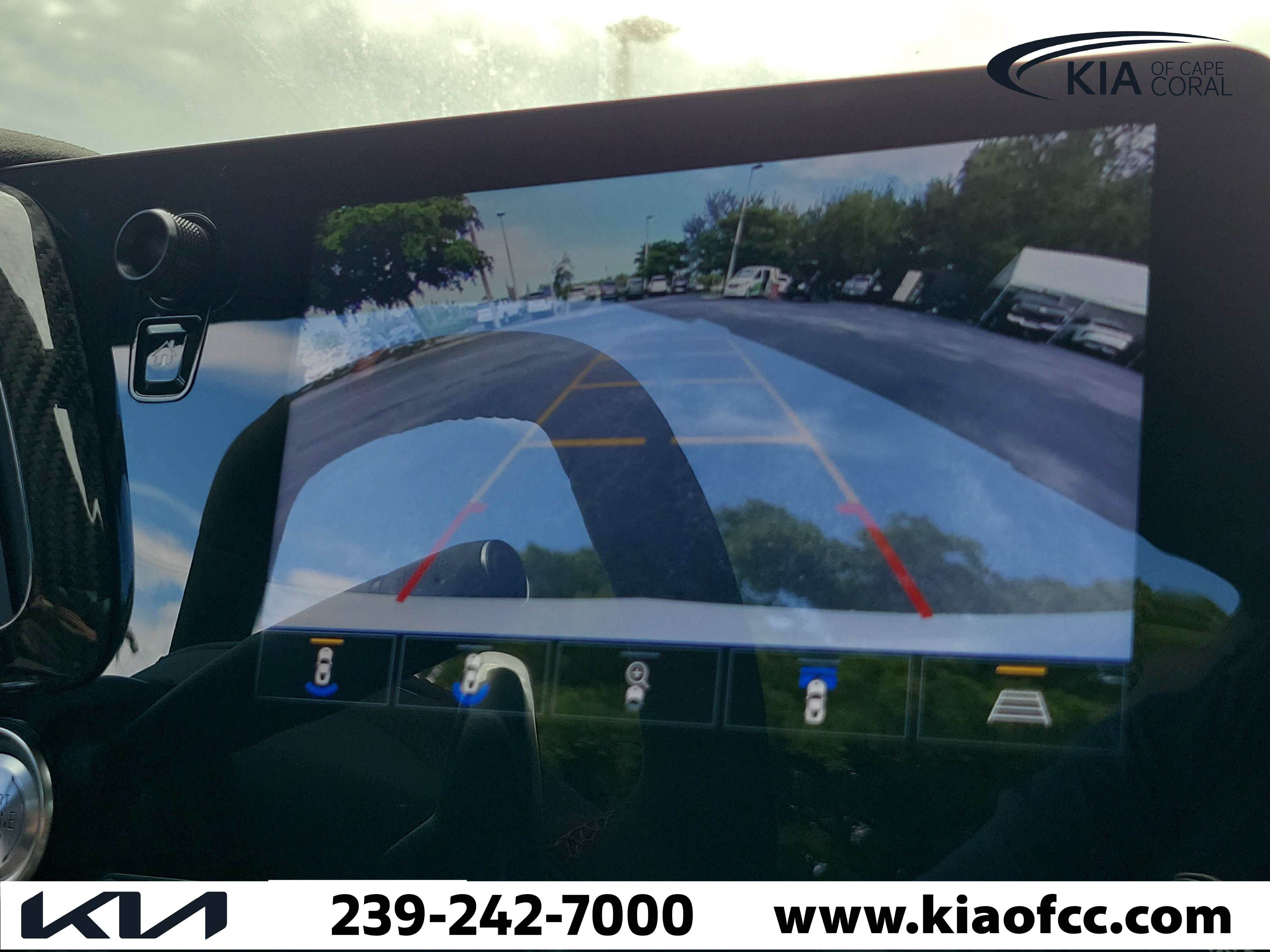 Used 2023 Chevrolet Corvette Stingray Premium Conv w/ Z51 Performance Package RWD image 26