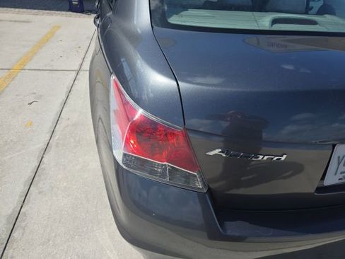 Used 2009 Honda Accord LX-P image 10