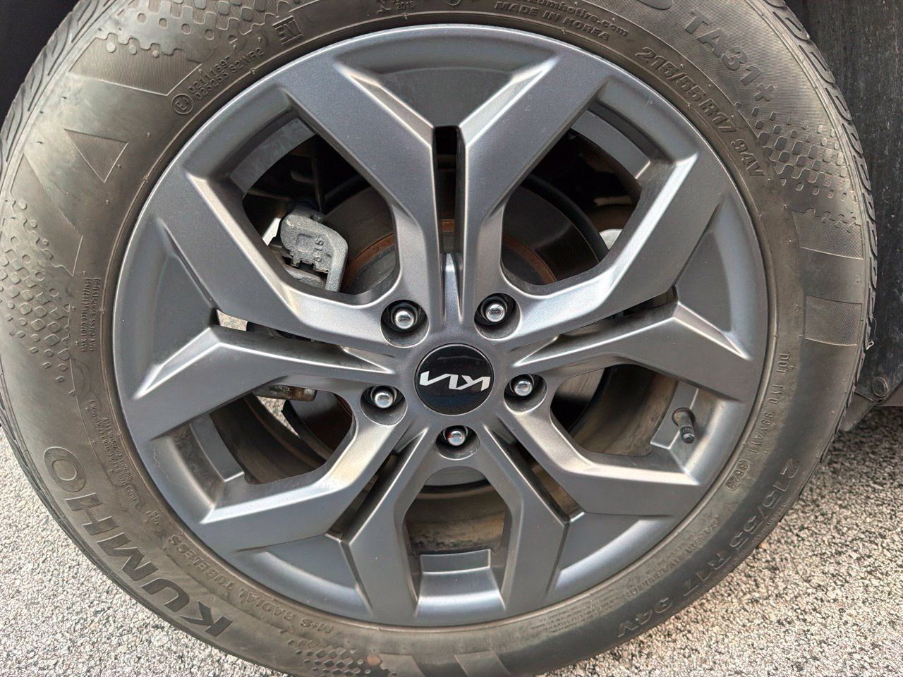 Used 2024 Kia Seltos S AWD/4WD image 12