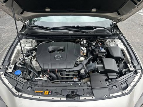 Used 2024 MAZDA MAZDA3 s FWD image 24