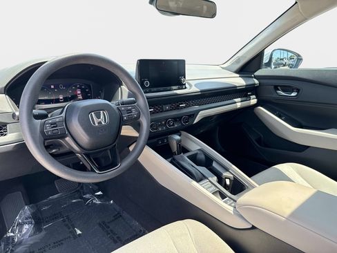 Used 2024 Honda Accord EX image 14