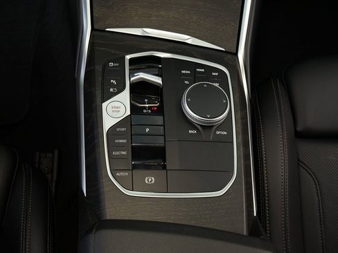 Used 2023 BMW 330e w/ M Sport Package image 17