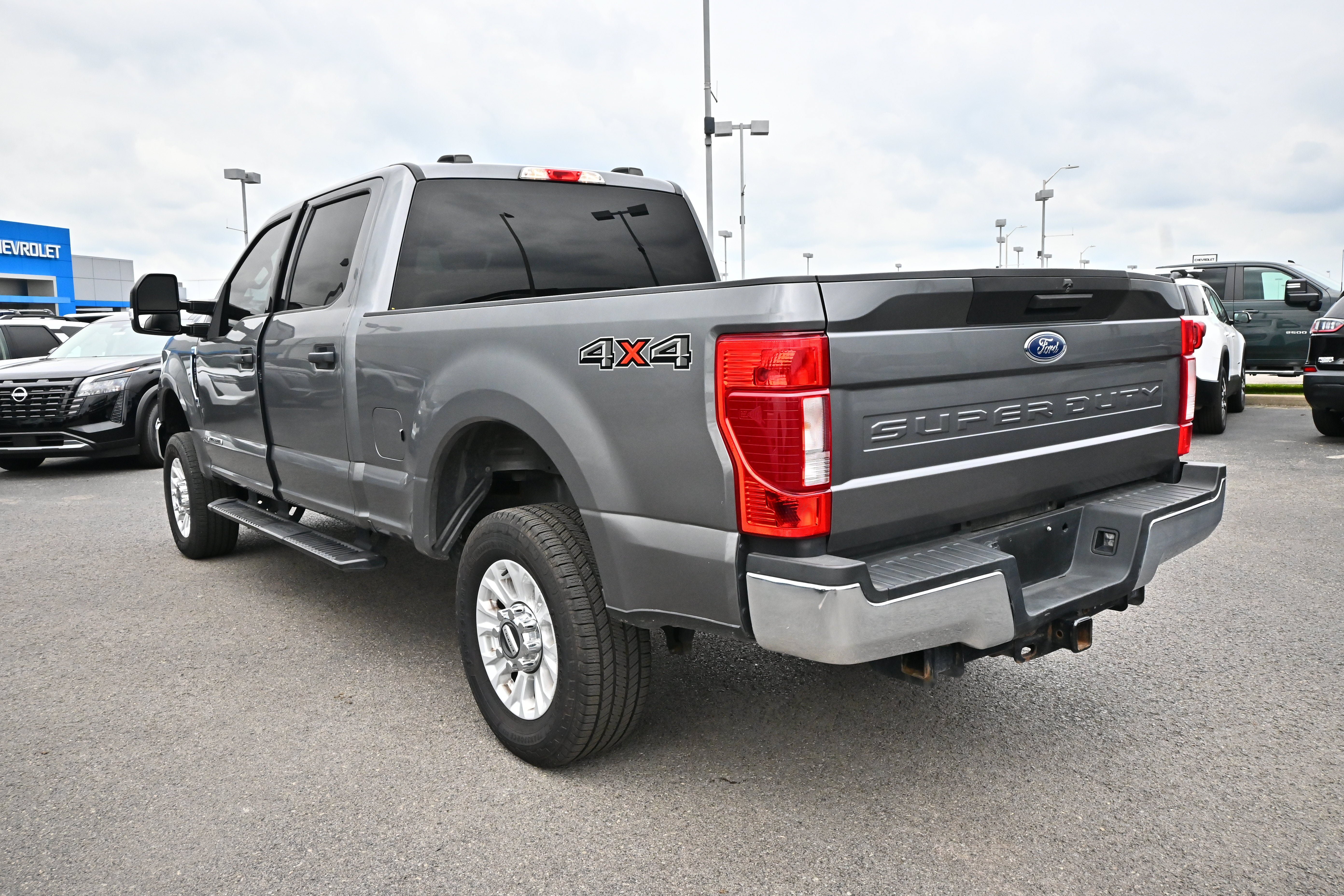 Used 2022 Ford F250 XLT AWD/4WD image 6