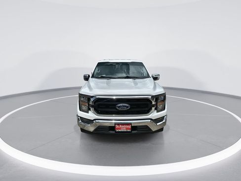 Used 2023 Ford F150 XLT RWD image 3