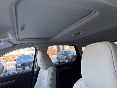 New 2025 MAZDA CX-5 AWD 2.5 S w/ Preferred Package image 11