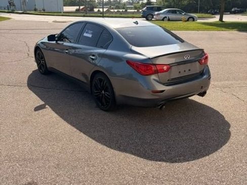 Used 2015 INFINITI Q50 AWD w/ Deluxe Touring Package image 9