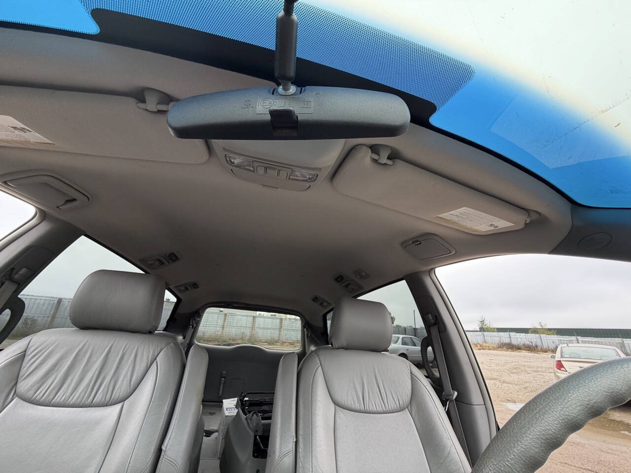 Used 2006 Toyota Sienna LE w/ LE Pkg 4 FWD image 29