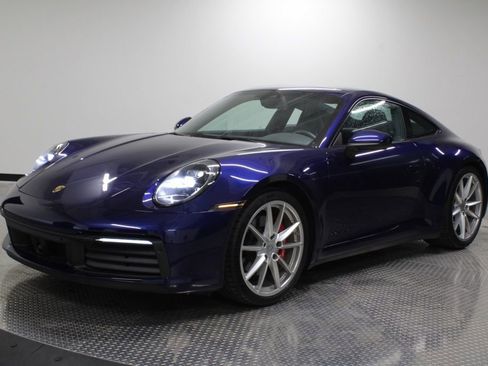 Certified 2020 Porsche 911 Carrera 4S image 1
