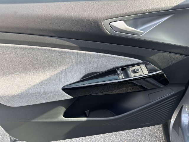 New 2026 Volkswagen ID.4 Pro AWD/4WD image 12