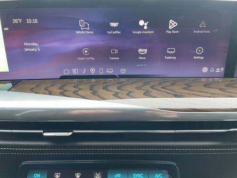 Used 2025 Cadillac Escalade ESV Sport Platinum image 19