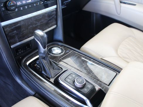 Used 2023 Nissan Armada Platinum w/ Captain's Chairs Package RWD image 58
