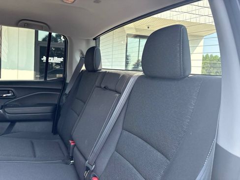 Used 2024 Honda Ridgeline Sport image 5