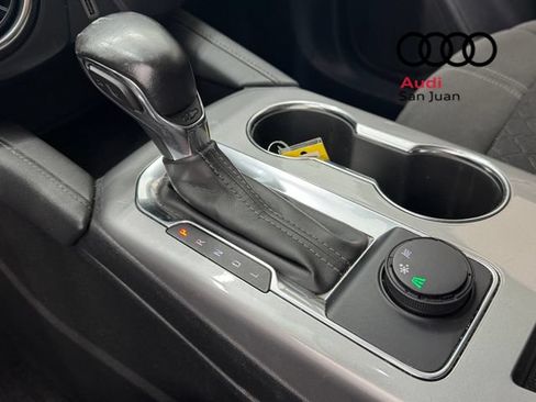 Used 2019 Chevrolet Blazer LT FWD image 31