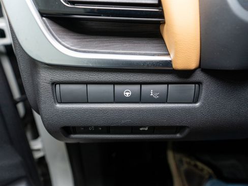 Used 2023 Nissan Rogue Platinum w/ Platinum Premium Package image 29