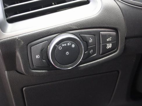 Used 2022 Ford Edge ST-Line image 12