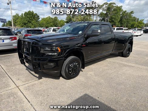 Used 2022 RAM 3500 Limited AWD/4WD image 1