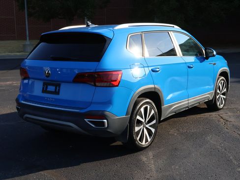 Used 2024 Volkswagen Taos SE FWD image 28