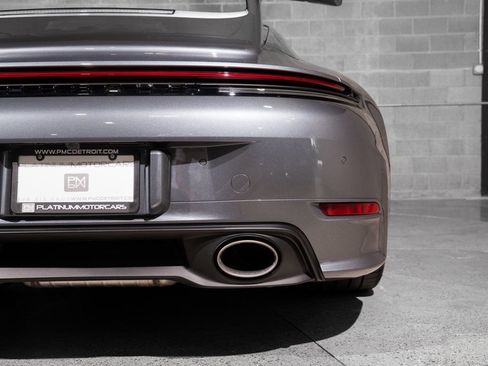 Used 2026 Porsche 911 Carrera T RWD image 38