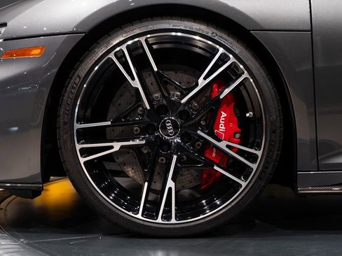 Used 2020 Audi R8 V10 performance image 12