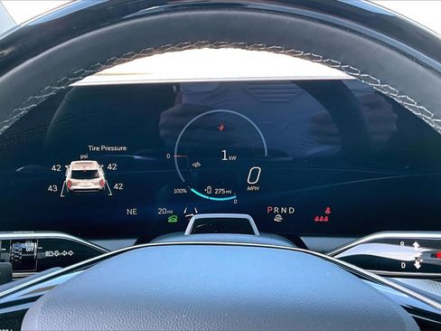 Certified 2025 Cadillac Optiq Luxury 1 image 22