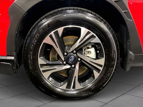 Used 2025 Subaru Crosstrek 2.0i Premium image 11