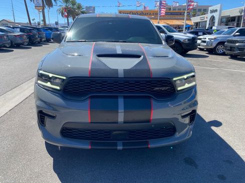 Used 2022 Dodge Durango SRT w/ Technology Group AWD/4WD image 2