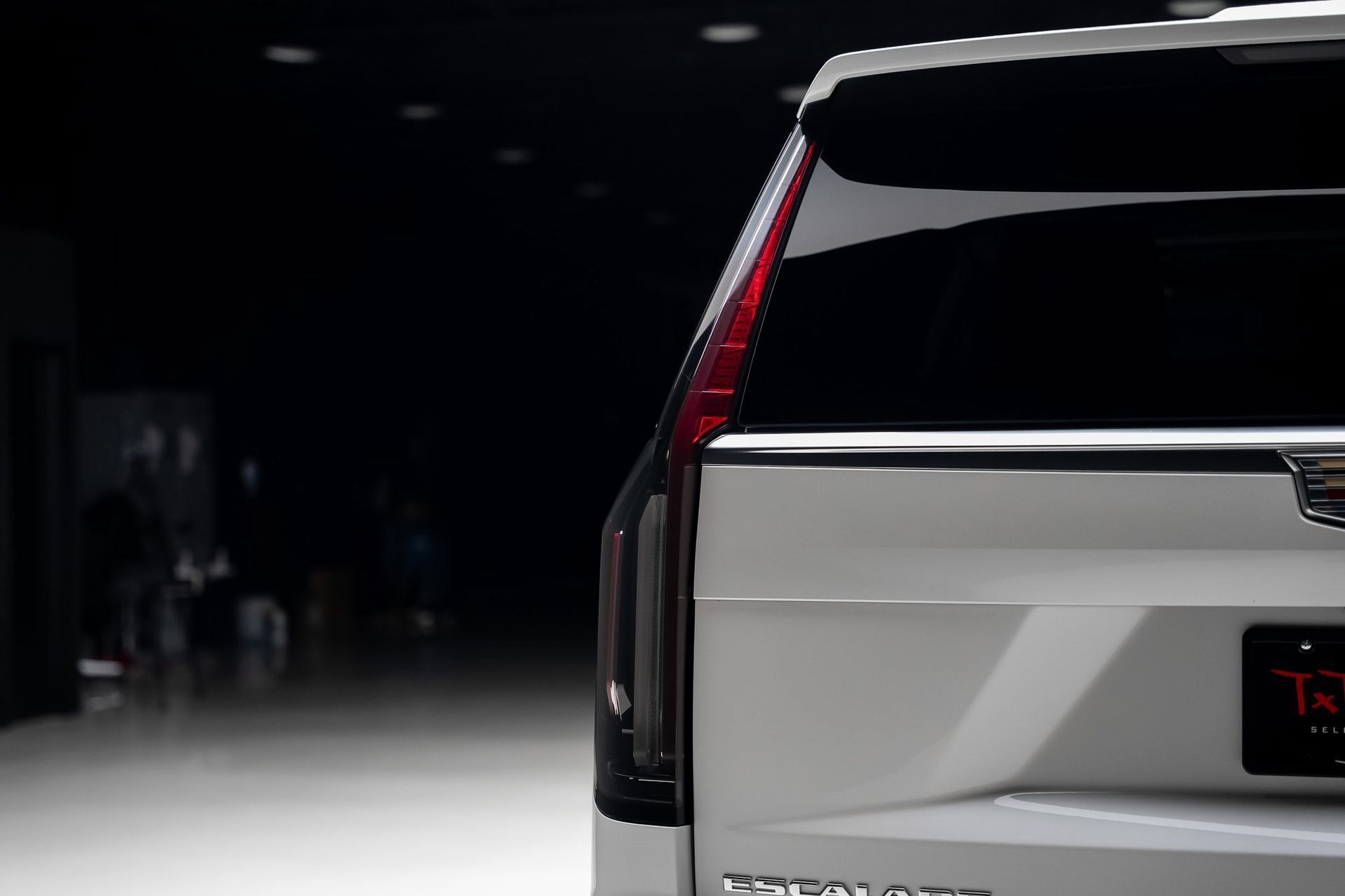 Used 2022 Cadillac Escalade ESV Premium Luxury Platinum w/ LPO, Floor Liner Package AWD/4WD image 29