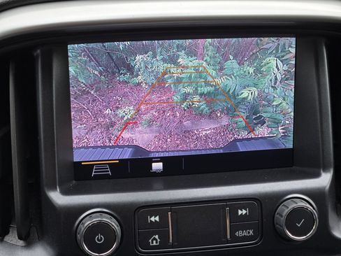 Used 2022 Chevrolet Colorado ZR2 AWD/4WD image 30