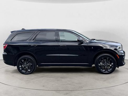 Used 2025 Dodge Durango GT AWD/4WD image 4