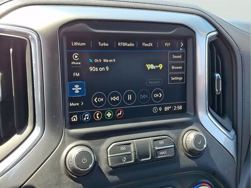 Used 2021 Chevrolet Silverado 1500 LT Trail Boss w/ Convenience Package II AWD/4WD image 18