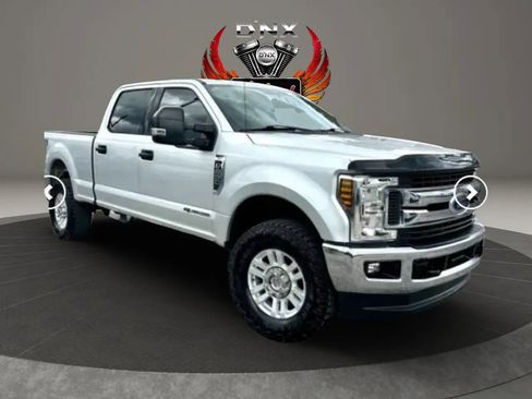 Used 2019 Ford F250 XLT w/ XLT Value Package AWD/4WD image 8