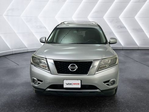 Used 2014 Nissan Pathfinder SL w/ Trailer Tow Package image 2