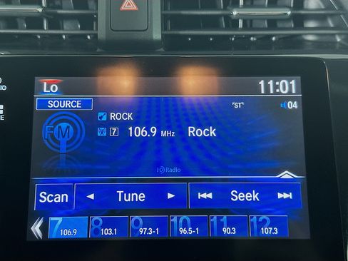 Used 2017 Honda Civic EX image 19