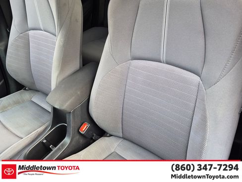 Used 2024 Toyota Corolla Cross AWD Hybrid image 14