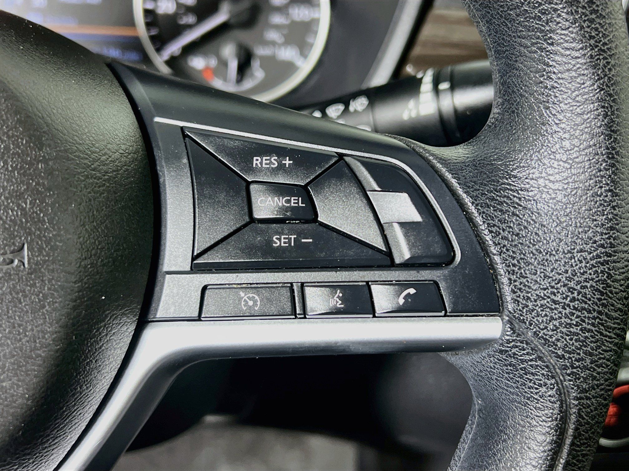 Used 2024 Nissan Altima 2.5 SV FWD image 19