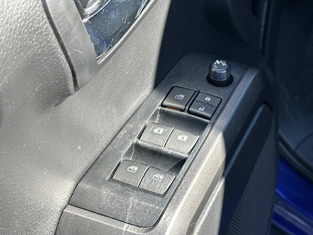Used 2022 Toyota Tacoma TRD Off-Road w/ Technology Package RWD image 19