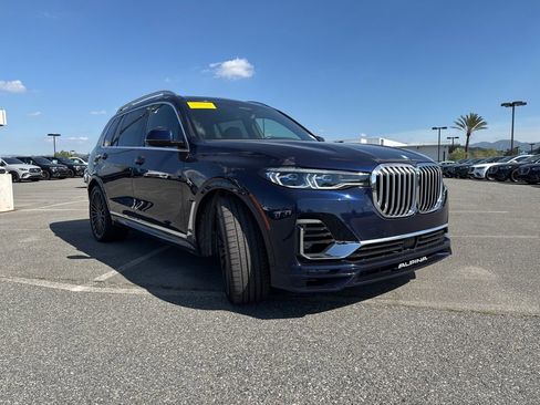 Used 2021 BMW ALPINA XB7 image 3