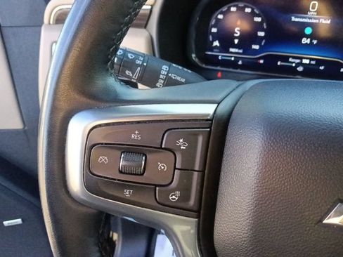 Used 2024 Chevrolet Suburban Premier RWD image 15