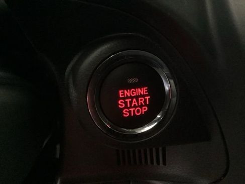 Certified 2025 Subaru Forester Limited image 27