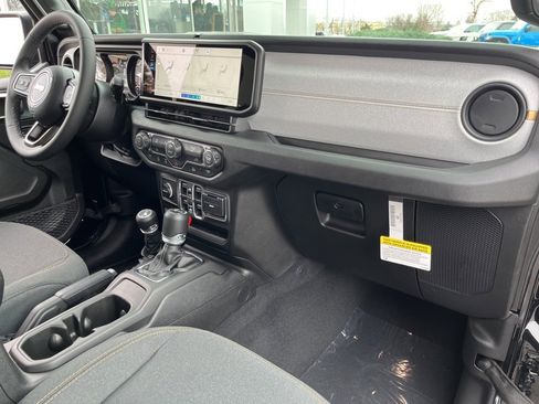 New 2026 Jeep Gladiator Sport image 41