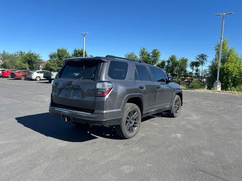 Used 2019 Toyota 4Runner Limited AWD/4WD image 4