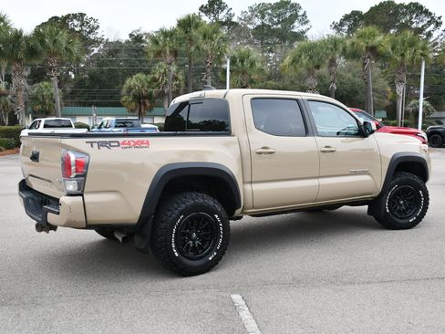 Used 2020 Toyota Tacoma TRD Off-Road image 6