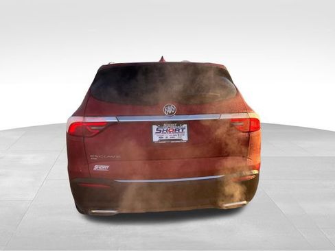 Used 2024 Buick Enclave Premium image 4