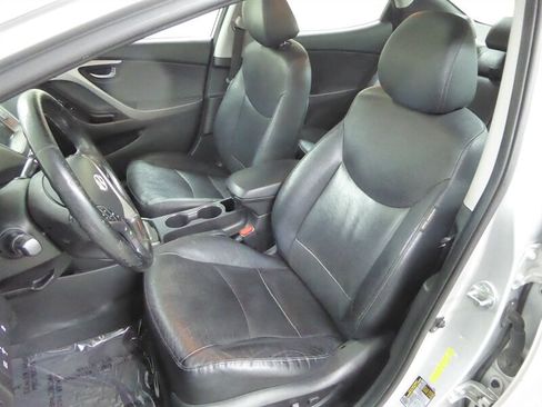 Used 2013 Hyundai Elantra Limited w/ Technology Pkg image 20