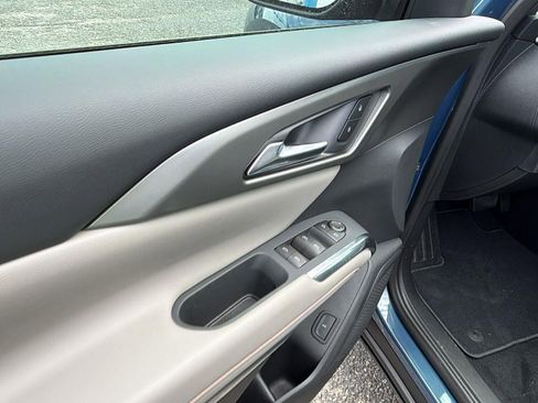New 2026 Chevrolet Traverse LT FWD image 12