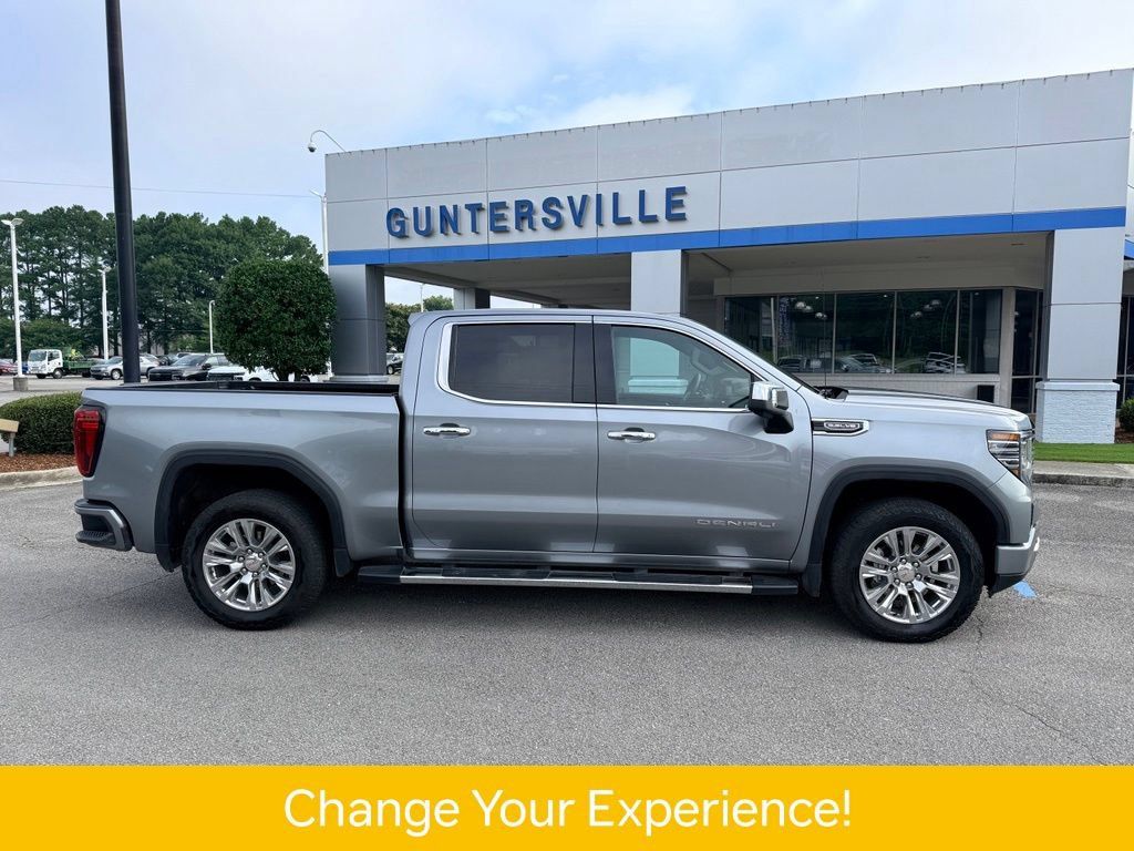 Used 2025 GMC Sierra 1500 Denali AWD/4WD image 4