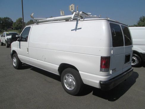 Used 2012 Ford E-150 and Econoline 150 image 4